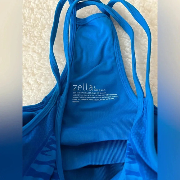 ZELLA | Racerback Athletic Tank Top  with Support - Size L - Picture 2 of 3